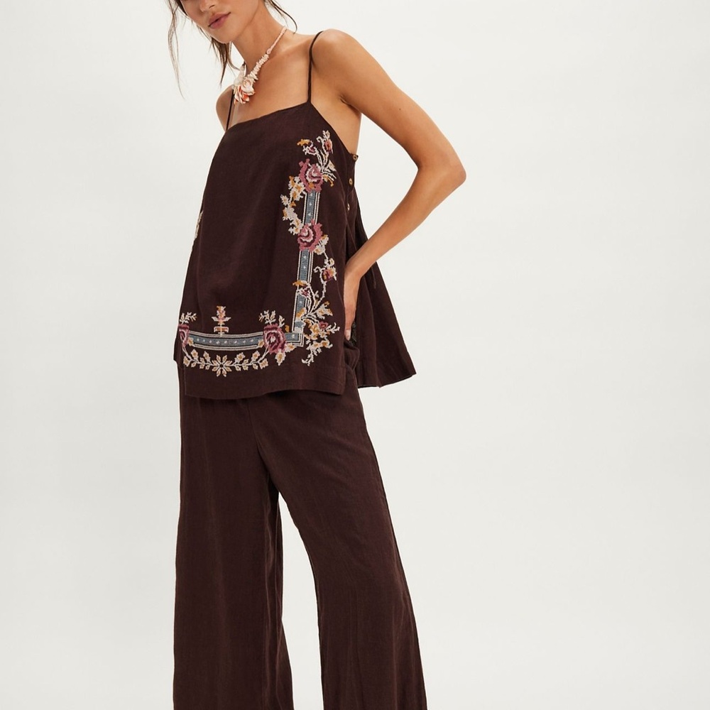 FREE PEOPLE Sighteer Embroidered Linen set